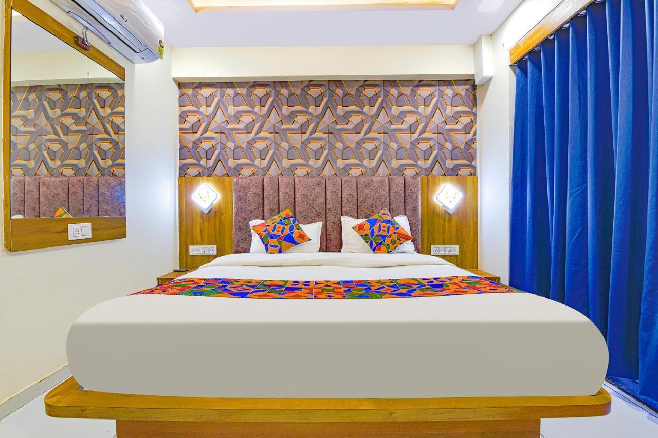 Fabhotel New York Watuwa Extérieur photo
